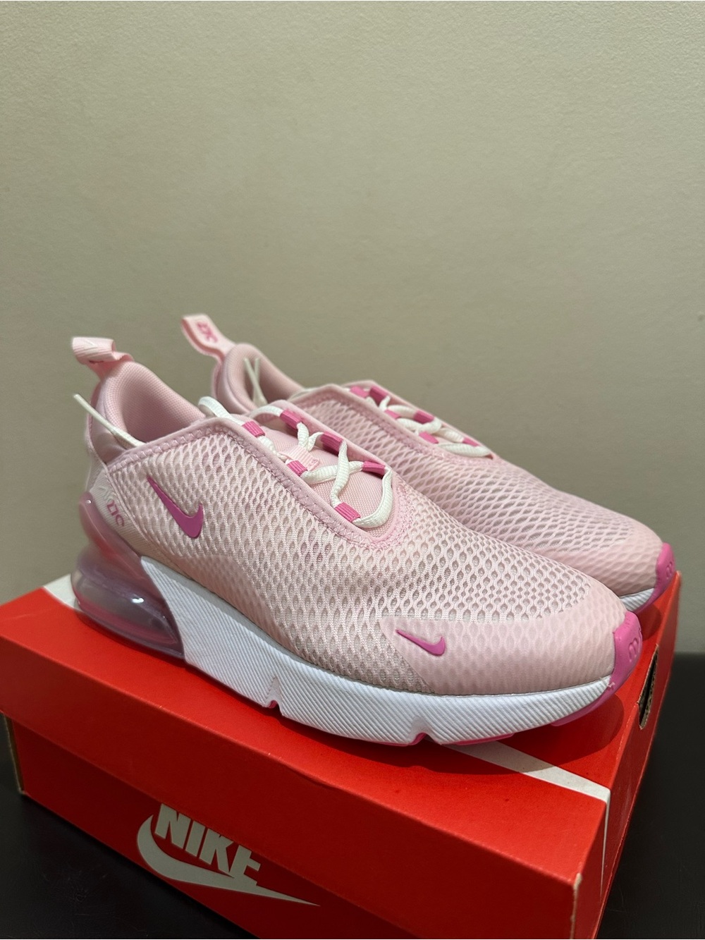 NIB Little Kid Nike Air Max 270 IB4436-663 Pink Foam Summit White Platinum Viole - Picture 2 of 6